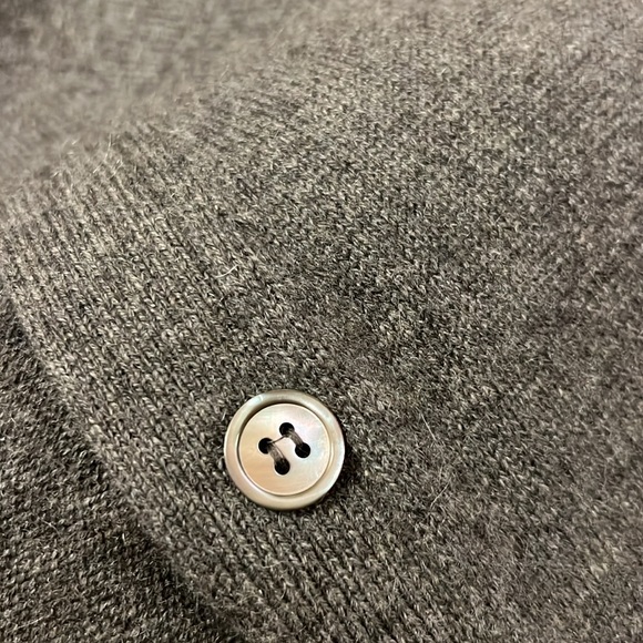 Henri Bendel cashmere jacket - Picture 8 of 8